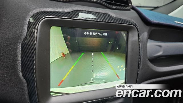 Jeep Renegade 2021 — photo 21