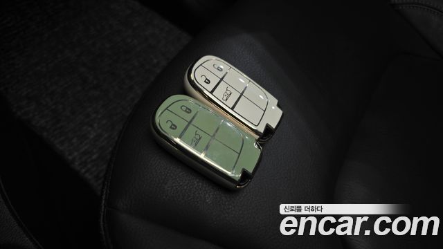 Jeep Renegade 2021 — photo 24
