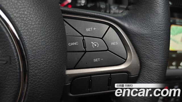 Jeep Renegade 2021 — photo 27