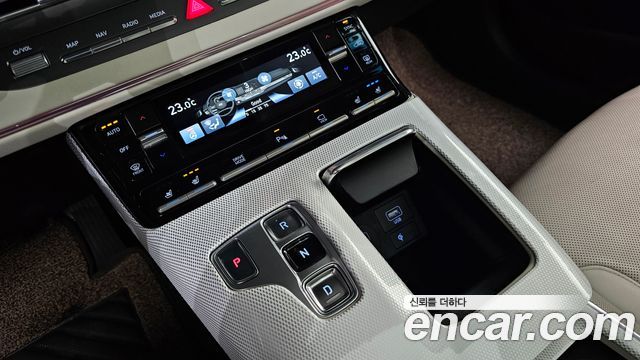 Hyundai Grandeur 2022 — photo 9