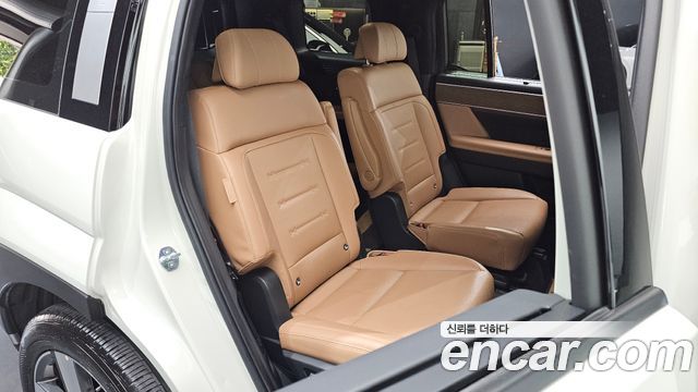Hyundai Santafe 2024 — photo 16