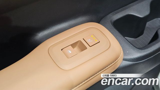 Hyundai Santafe 2024 — photo 32