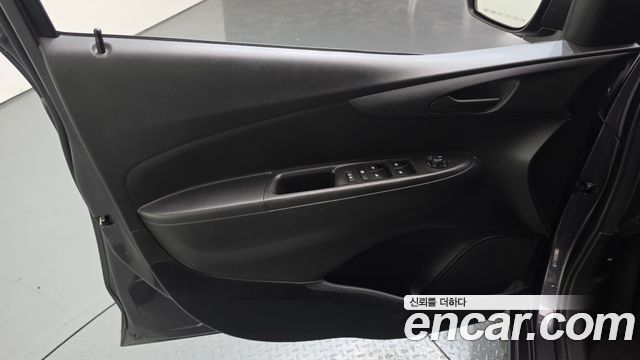 Chevrolet Korea Spark 2016 — photo 14
