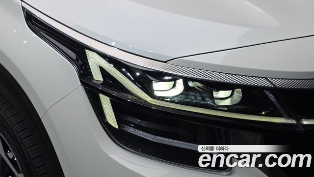 Kia Seltos 2023 — photo 8