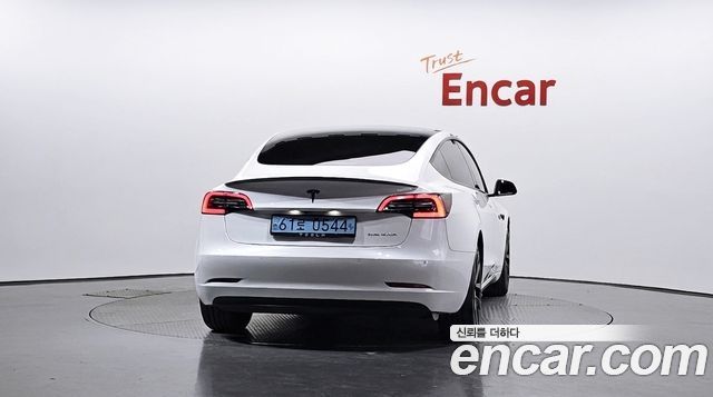 Tesla Model 3 2022 — photo 4