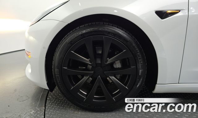 Tesla Model 3 2022 — photo 5