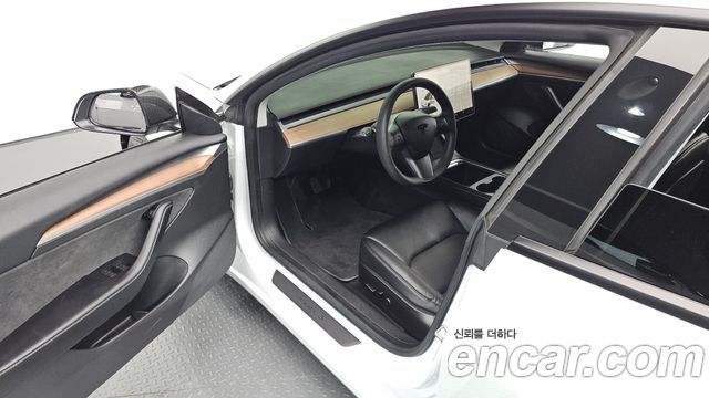 Tesla Model 3 2022 — photo 13