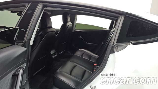 Tesla Model 3 2022 — photo 17