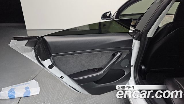 Tesla Model 3 2022 — photo 15