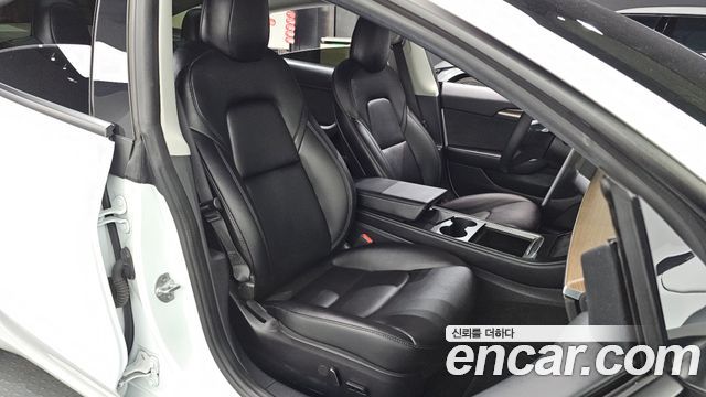Tesla Model 3 2022 — photo 16