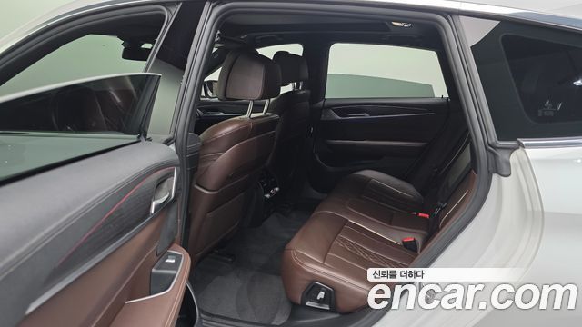 BMW Gran Turismo 2022 — photo 21
