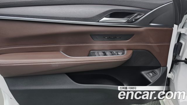 BMW Gran Turismo 2022 — photo 14