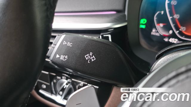 BMW Gran Turismo 2022 — photo 33