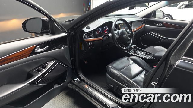 Kia K7 2016 — photo 13