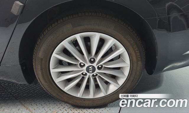 Kia K7 2016 — photo 7