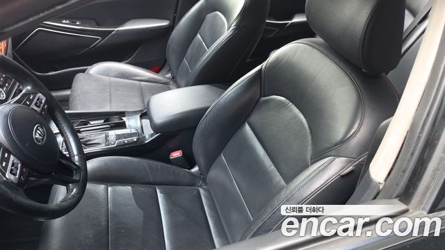 Kia K7 2016 — photo 28