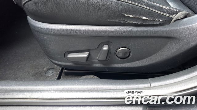 Kia K7 2016 — photo 33