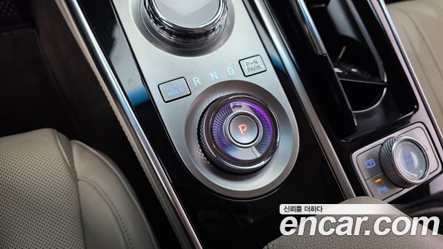Genesis GV80 2023 — photo 12