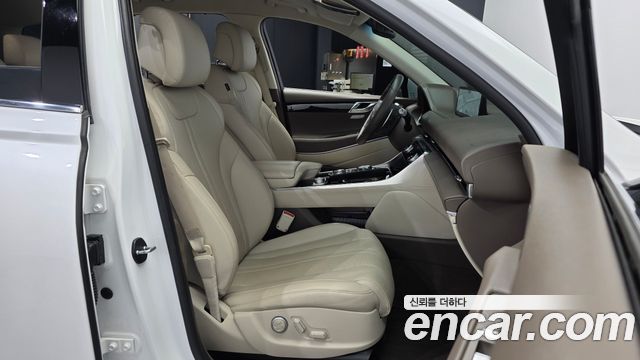 Genesis GV80 2023 — photo 17