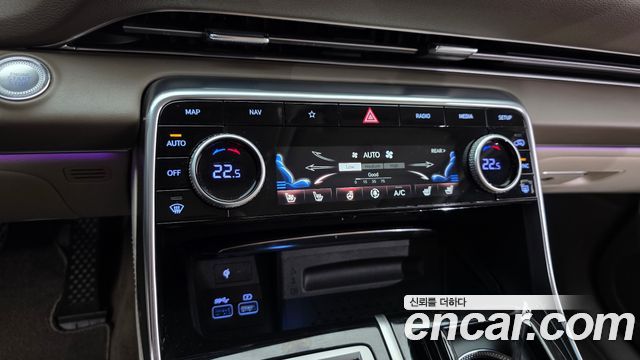 Genesis GV80 2023 — photo 24