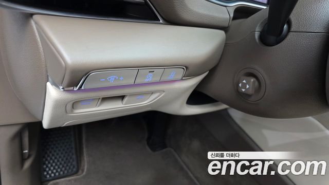 Genesis GV80 2023 — photo 30