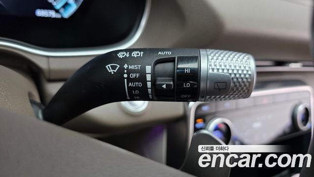 Genesis GV80 2023 — photo 34