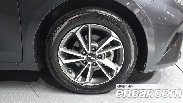 Kia K3 2022 — photo 7