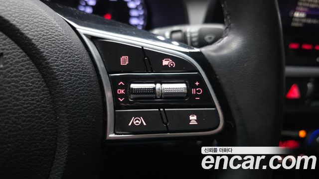 Kia K3 2022 — photo 31