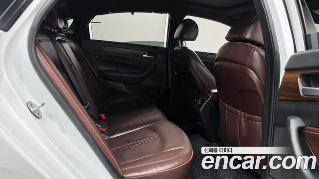 Hyundai Sonata 2018 — photo 18