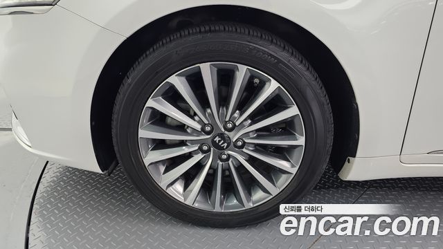 Kia K7 2016 — photo 5