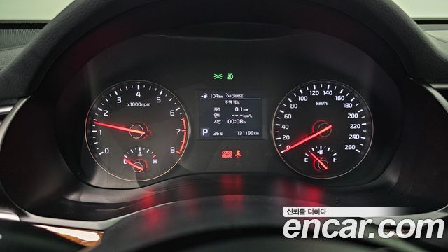 Kia K7 2016 — photo 11