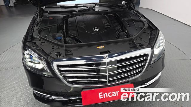 Mercedes-Benz S-Class 2018 — photo 6