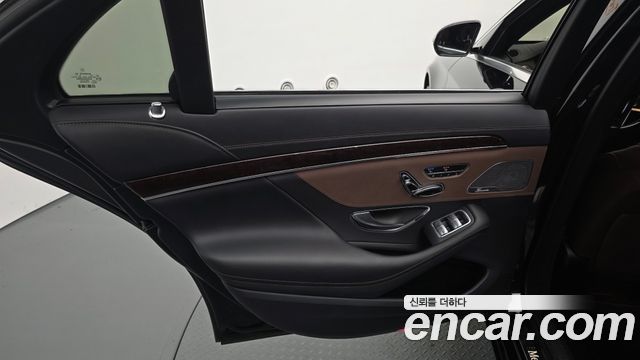Mercedes-Benz S-Class 2018 — photo 15