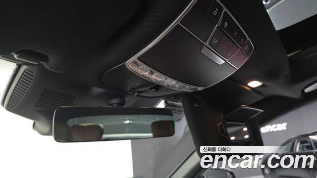 Mercedes-Benz S-Class 2018 — photo 28