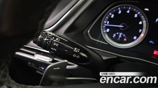 Hyundai Sonata 2020 — photo 27