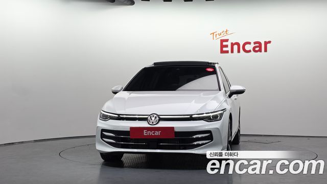 Volkswagen Golf 2025 — photo 3