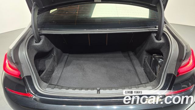 BMW 3-Series 2022 — photo 24