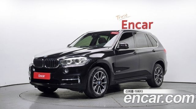 BMW X5 2018 — photo 32