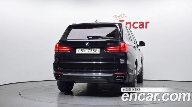 BMW X5 2018 — photo 4