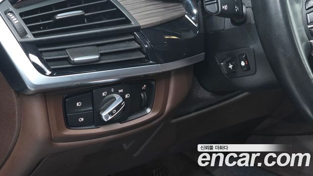 BMW X5 2018 — photo 19