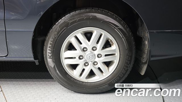 Hyundai Starex 2017 — photo 5