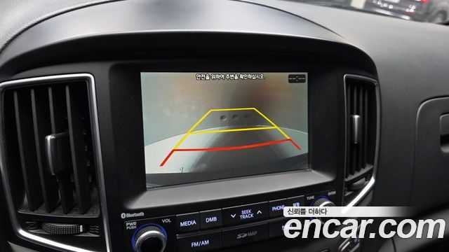 Hyundai Starex 2017 — photo 21
