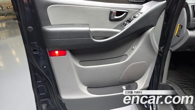 Hyundai Starex 2017 — photo 15
