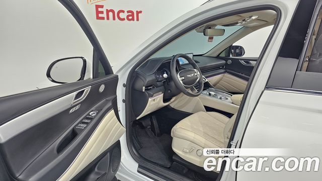 Genesis GV80 2023 — photo 13