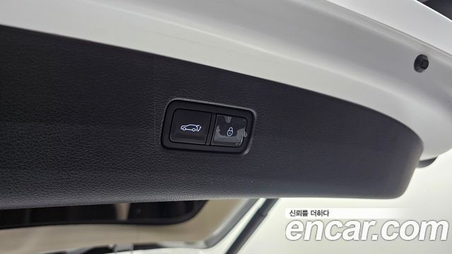 Genesis GV80 2023 — photo 26
