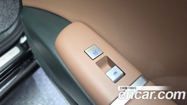 Hyundai Grandeur 2023 — photo 18
