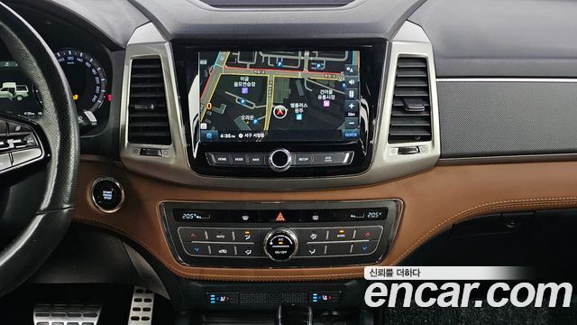 KG Mobility Rexton 2019 — photo 20