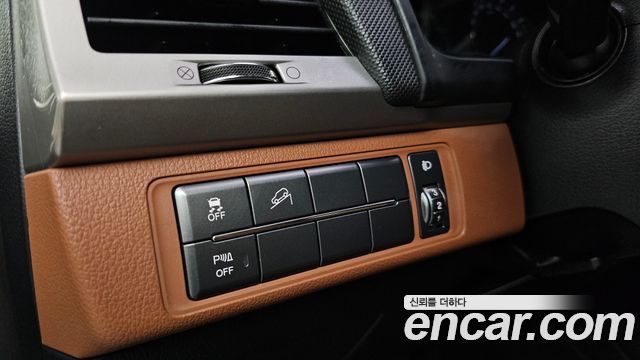 KG Mobility Rexton 2019 — photo 23