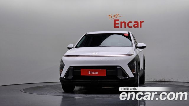 Hyundai Kona 2023 — photo 3