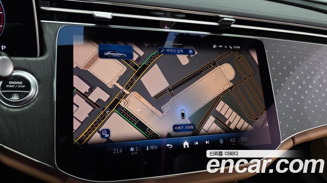 Mercedes-Benz E-Class 2024 — photo 20